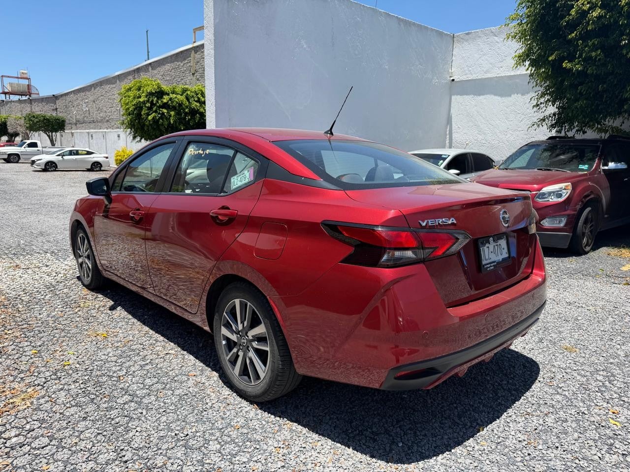 2020 Nissan VERSA ADVANCE CVT