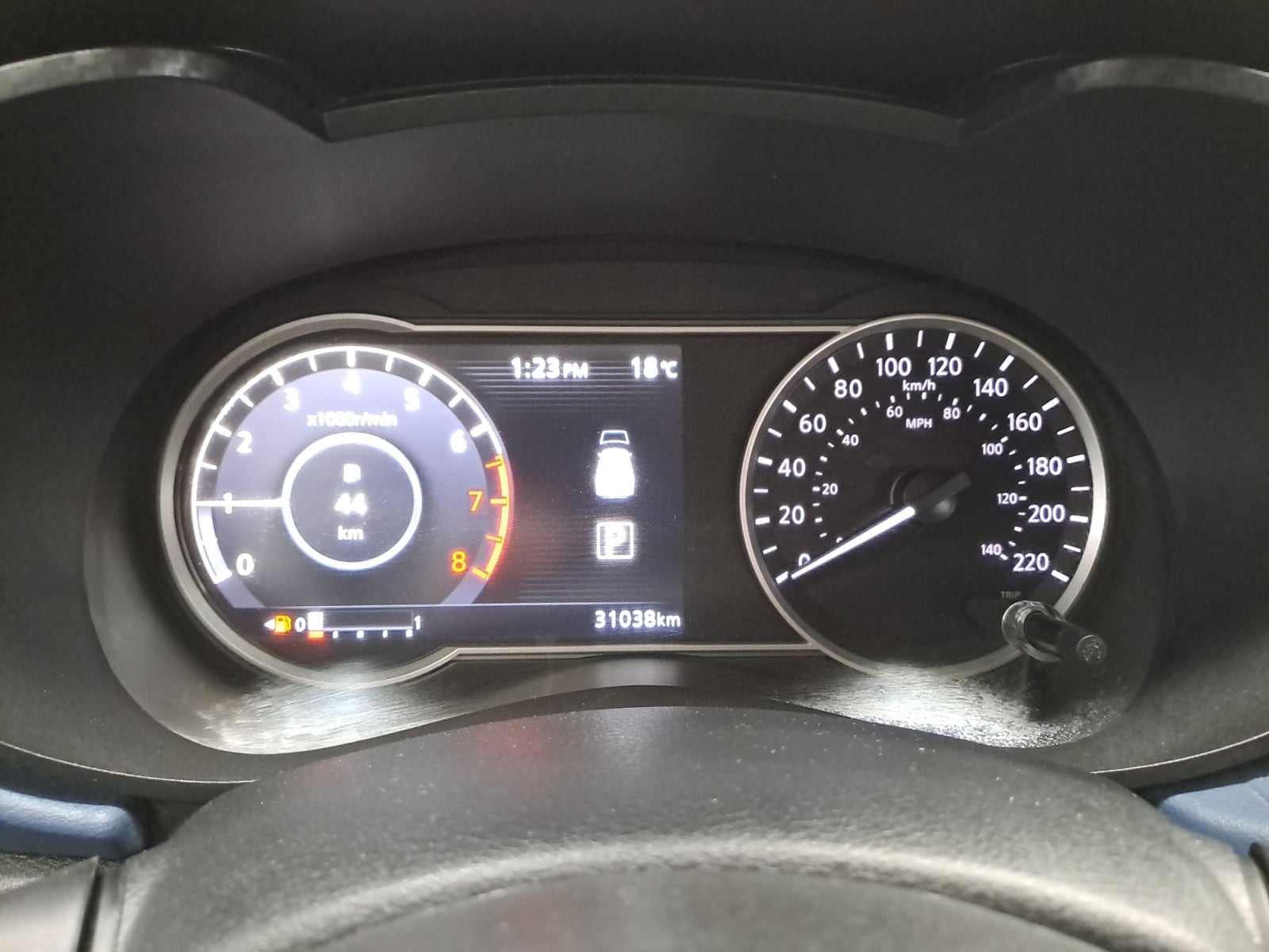 2023 Nissan VERSA ADVANCE CVT 23