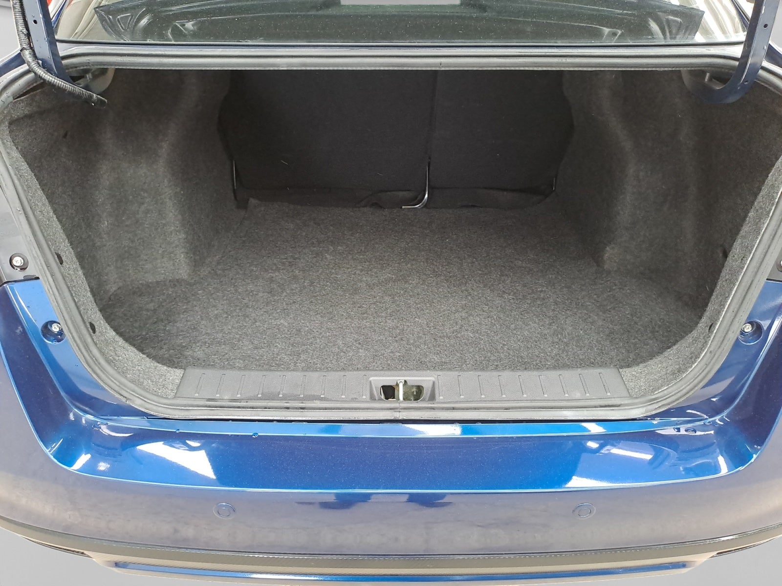 2023 Nissan VERSA ADVANCE CVT 23