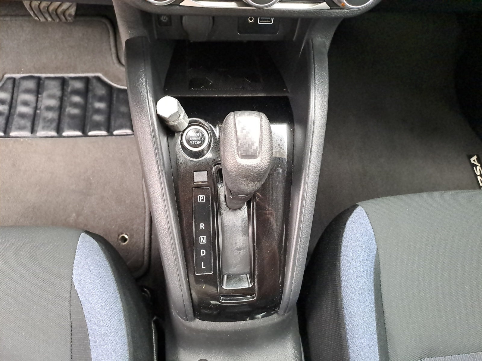 2023 Nissan VERSA ADVANCE CVT 23