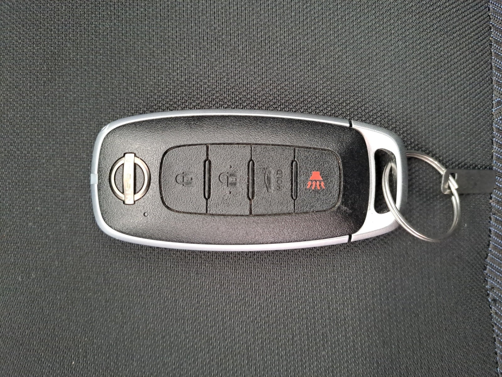 2023 Nissan VERSA ADVANCE CVT 23