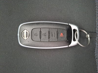 2023 Nissan VERSA ADVANCE CVT 23