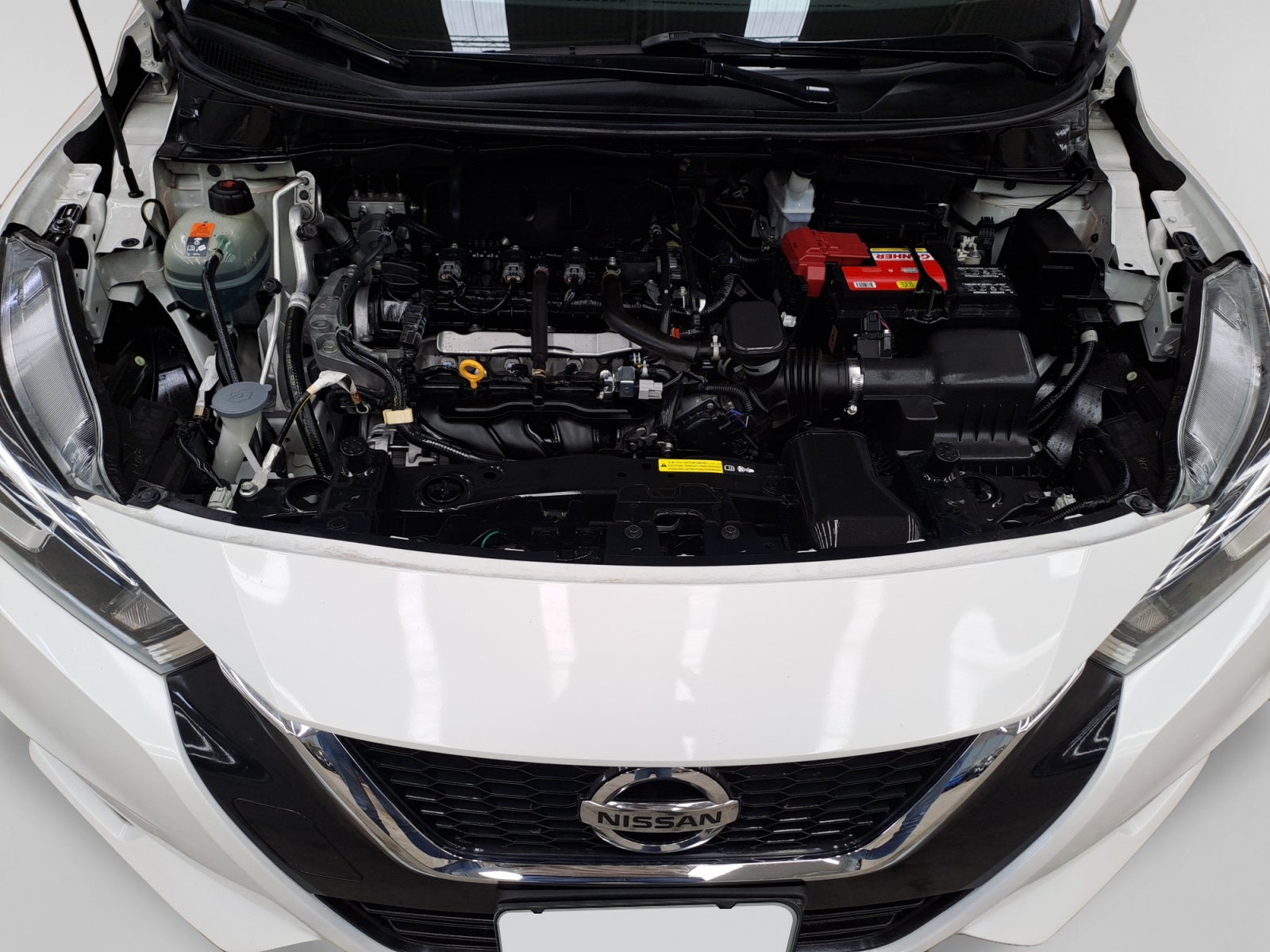 2021 Nissan VERSA ADVANCE MT 21