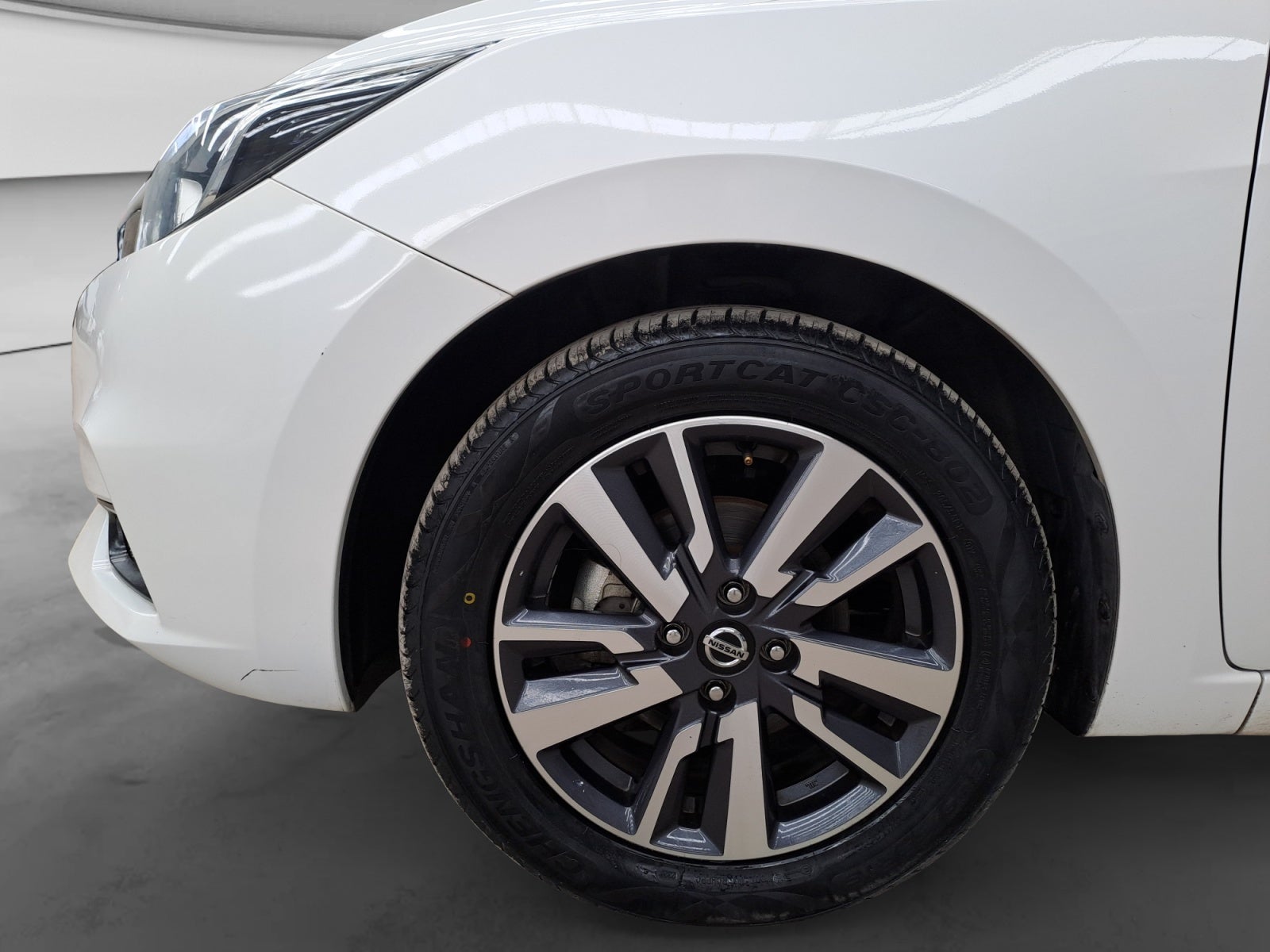 2021 Nissan VERSA ADVANCE MT 21
