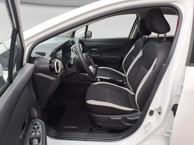 2021 Nissan VERSA ADVANCE MT 21