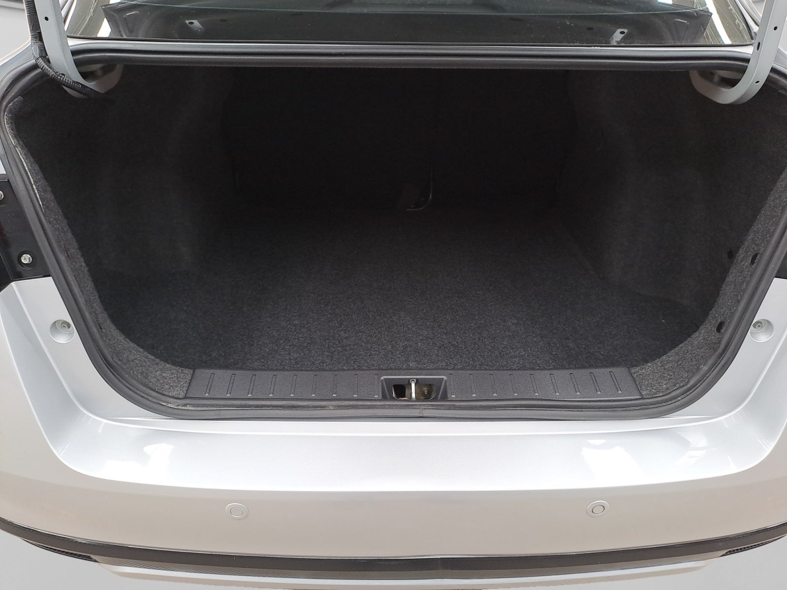 2024 Nissan VERSA ADVANCE MT 24