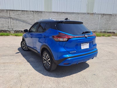 2024 Nissan KICKS PLATINUM BI-TONO 1.6 LTS CVT 24