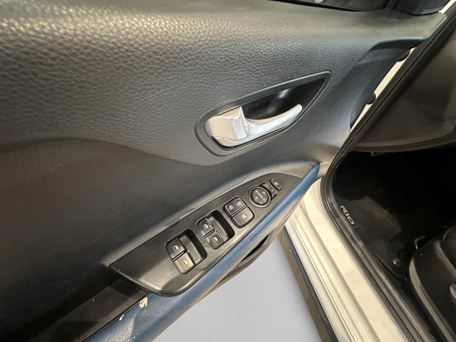 2021 Kia RIO S PACK