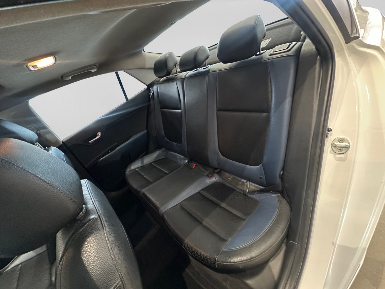2021 Kia RIO S PACK