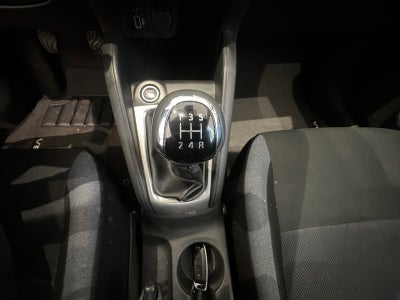 2024 Nissan VERSA ADVANCE MT 24