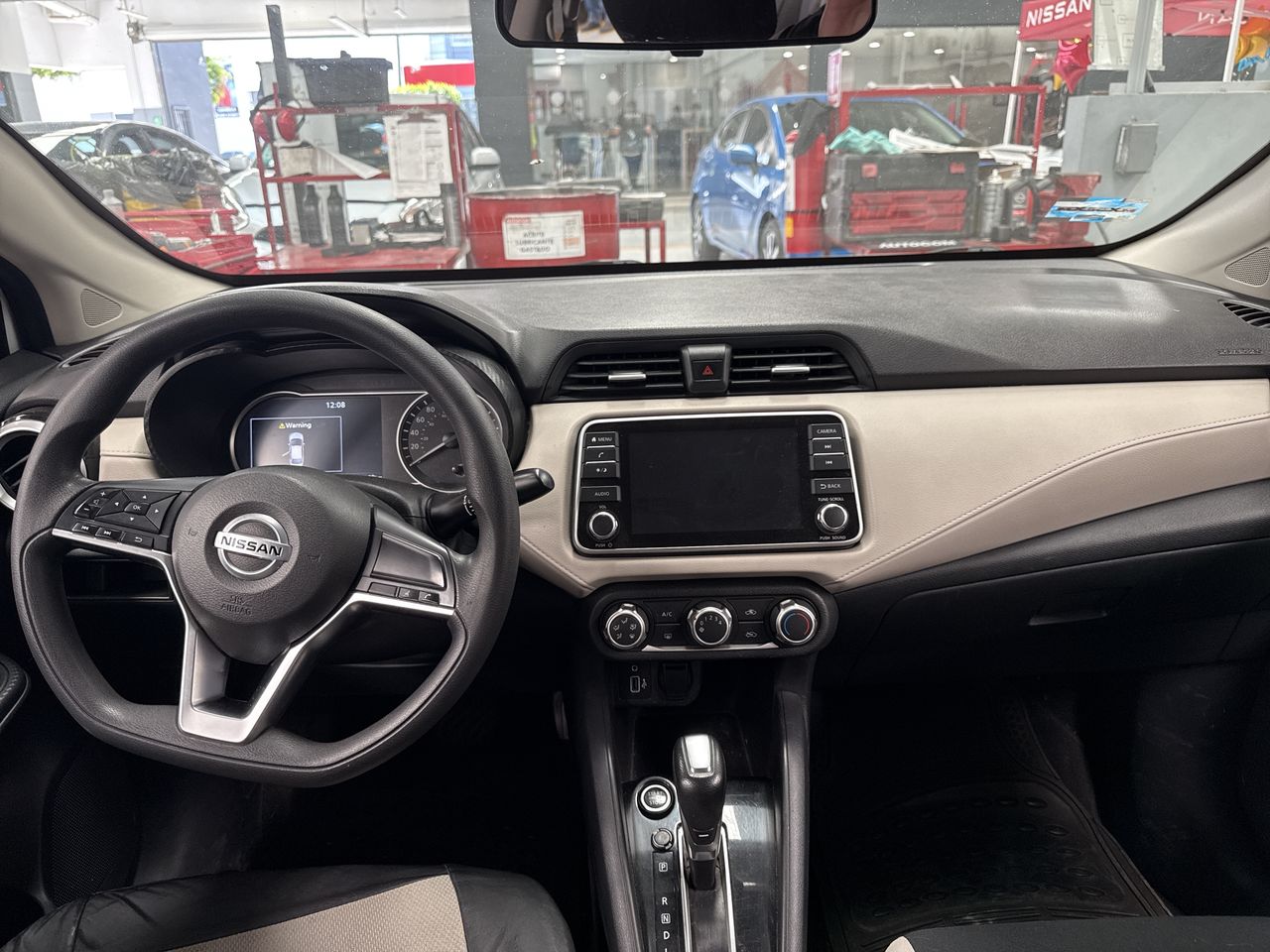 2020 Nissan VERSA ADVANCE CVT