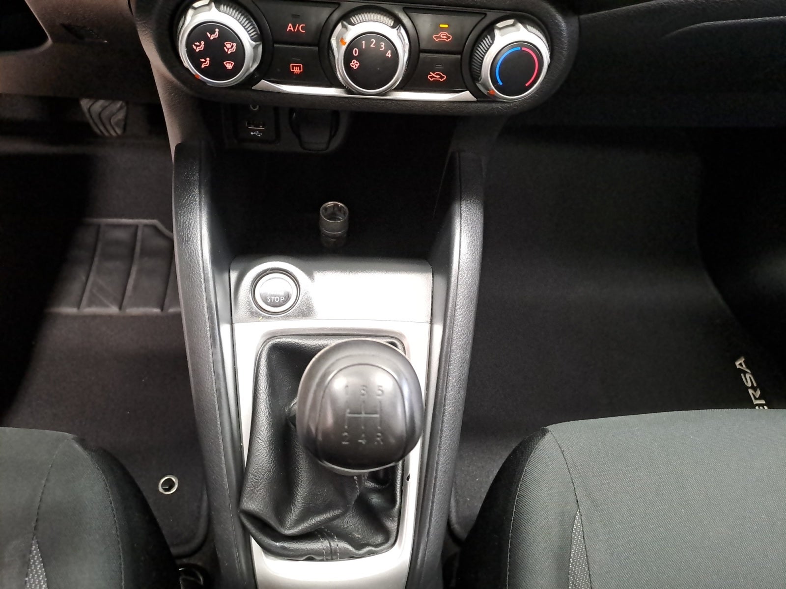 2020 Nissan VERSA SENSE MT