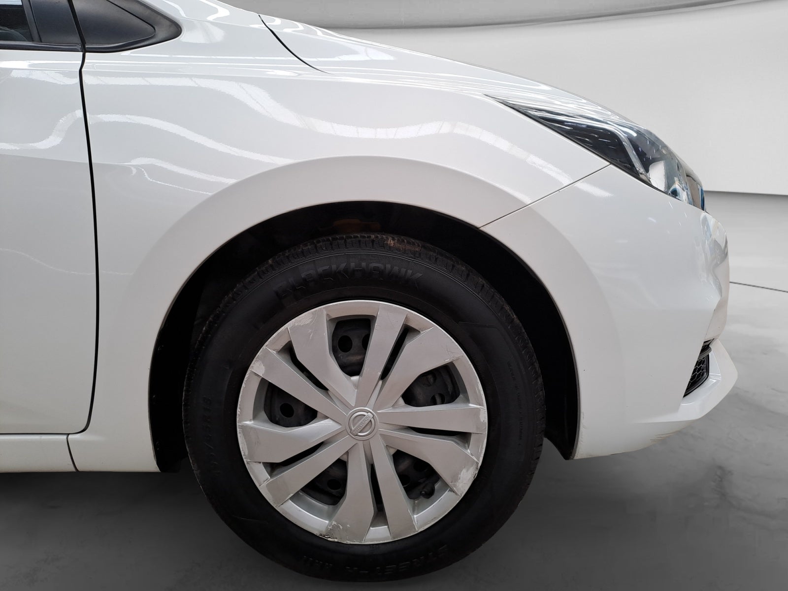 2020 Nissan VERSA SENSE MT