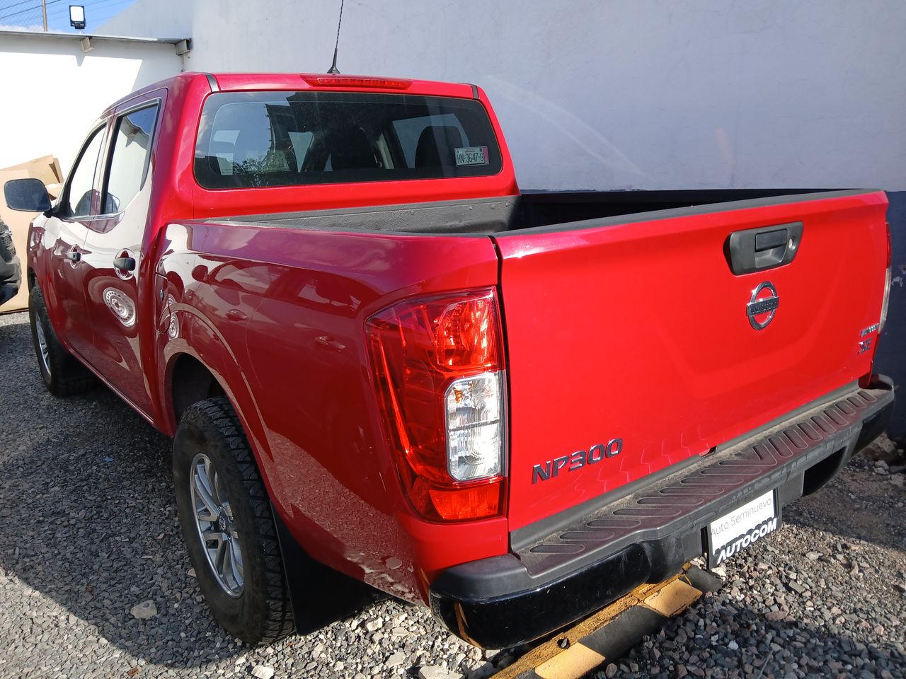 2020 Nissan NP300 DOBLE CABINA NP300 DOBLE CABINA SE TM AC PAQ SEG 6VEL.