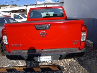 2020 Nissan NP300 DOBLE CABINA NP300 DOBLE CABINA SE TM AC PAQ SEG 6VEL.