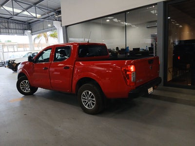 2020 Nissan NP300 DOBLE CABINA NP300 DOBLE CABINA SE TM AC PAQ SEG 6VEL.