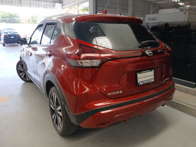 2023 Nissan KICKS KICKS ADVANCE CVT NEGRO