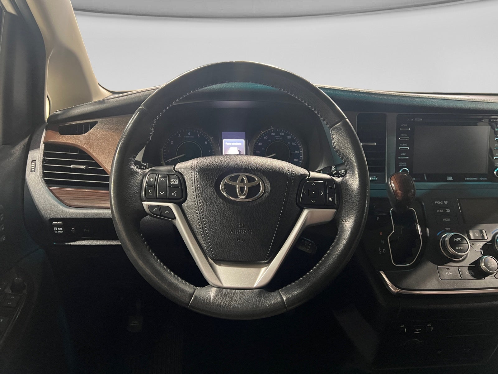2019 Toyota SIENNA LIMITED