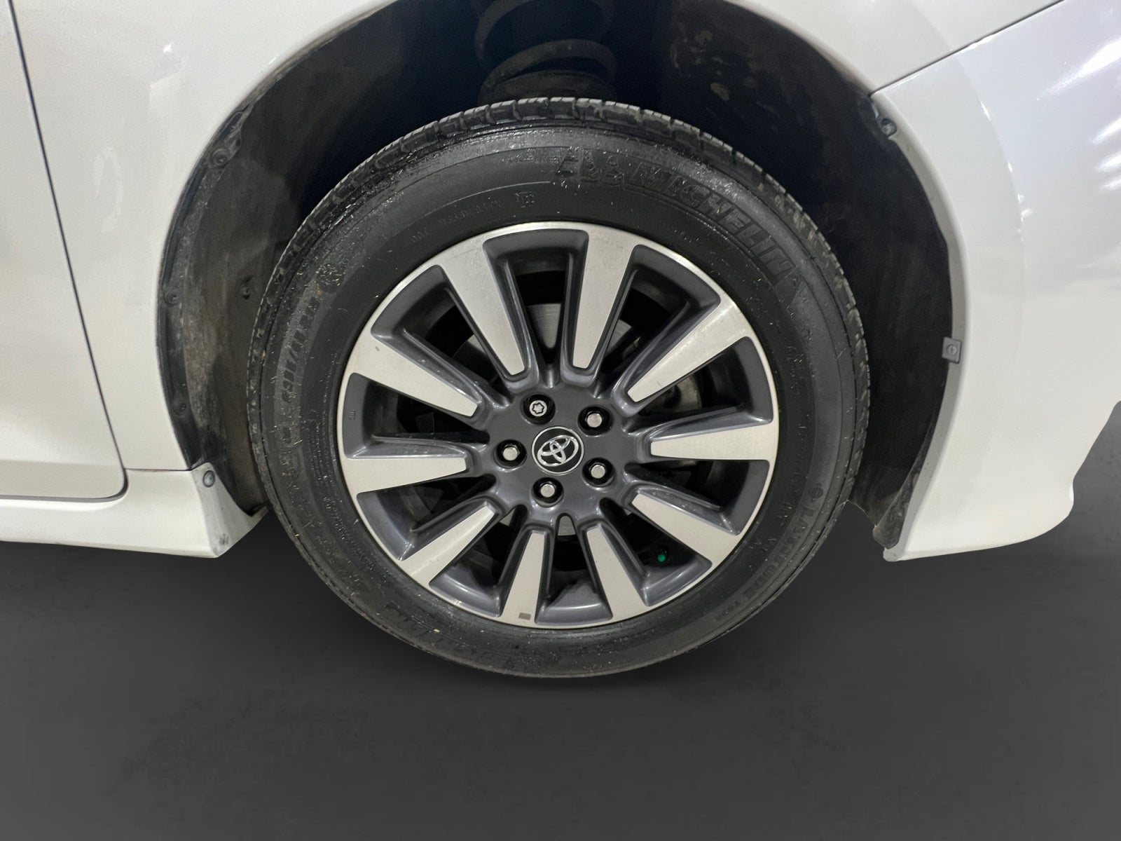 2019 Toyota SIENNA LIMITED