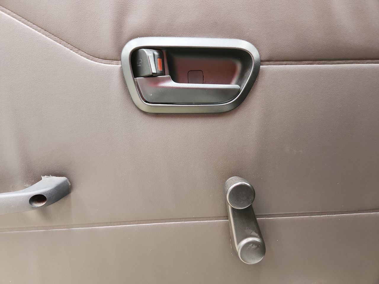 2022 Chevrolet TORNADO VAN LS B