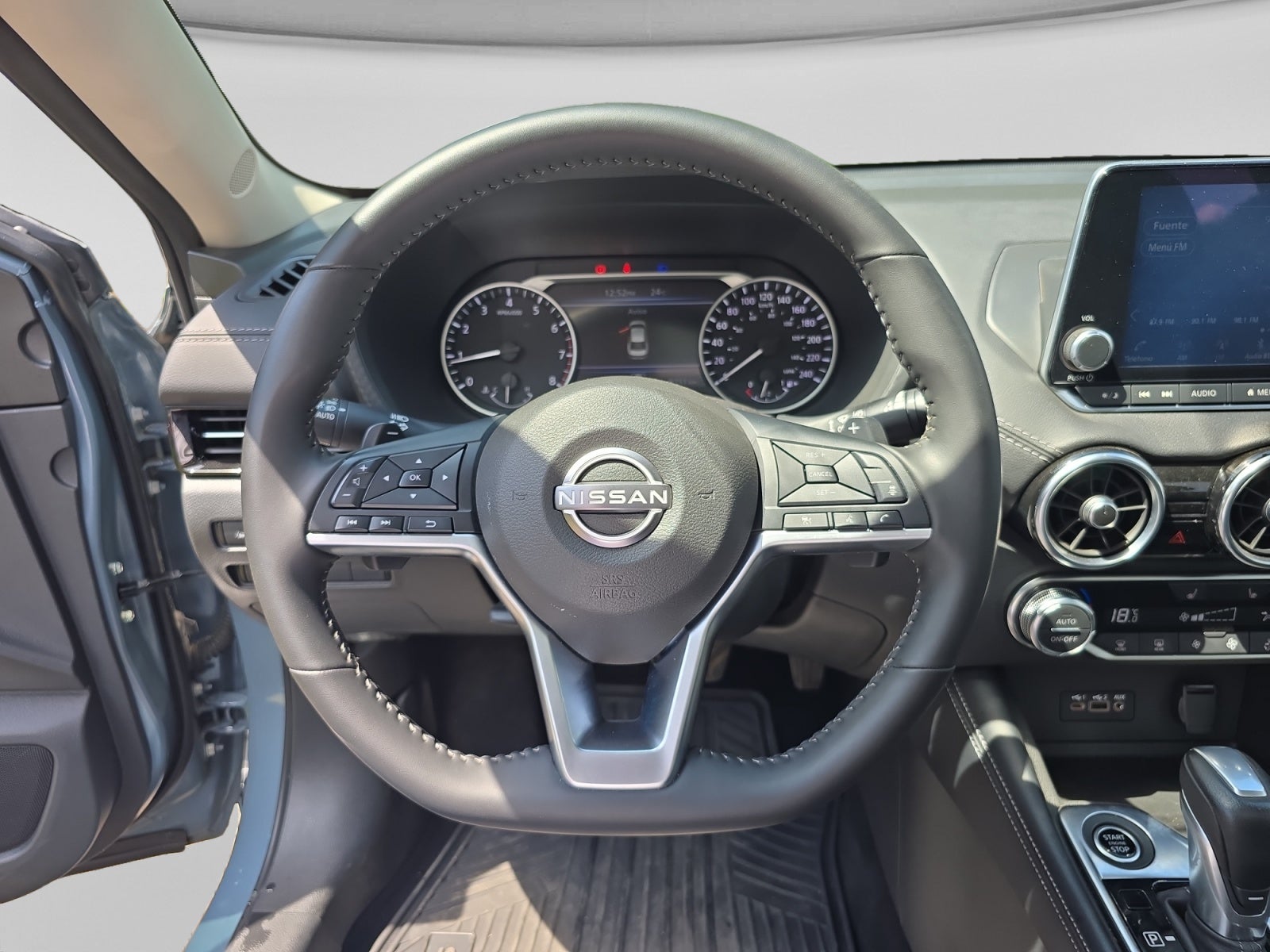 2025 Nissan SENTRA SENTRA SR PLATINUM CVT