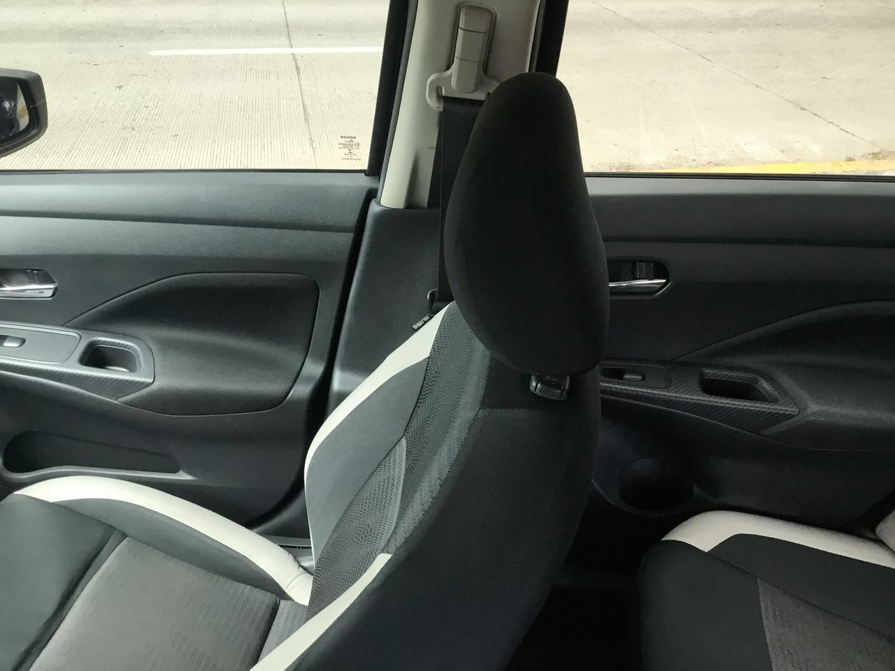 2021 Nissan VERSA ADVANCE MT 21