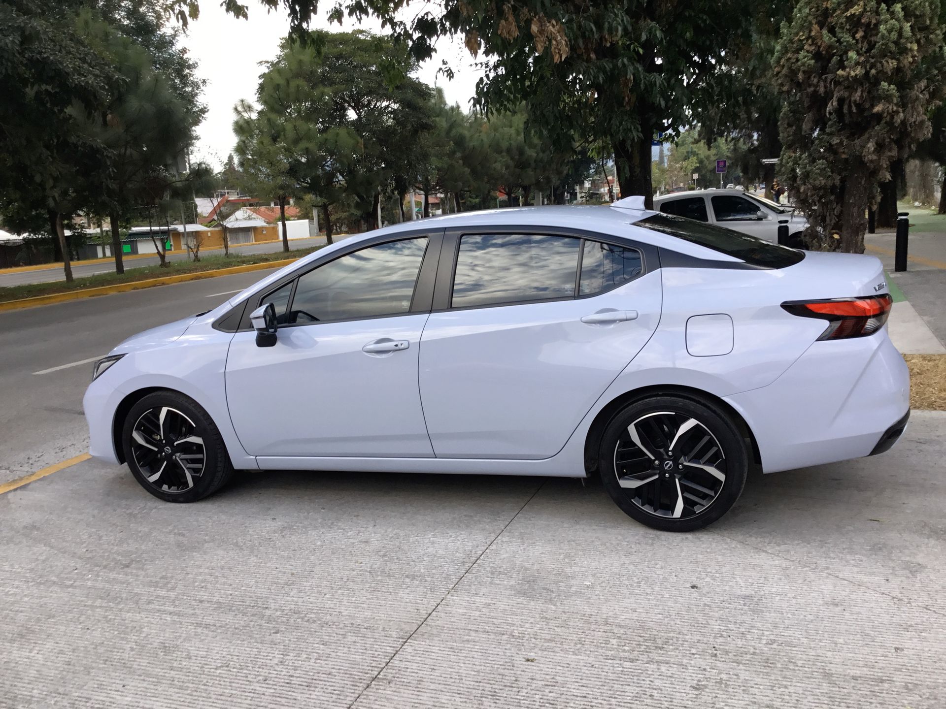2024 Nissan VERSA EXCLUSIVE CVT 24
