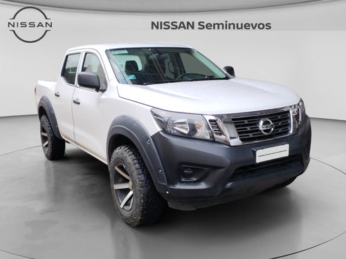 2020 Nissan NP300 DOBLE CABINA DOBLE CABINA S TM AC PAQ. SEG. 6VEL