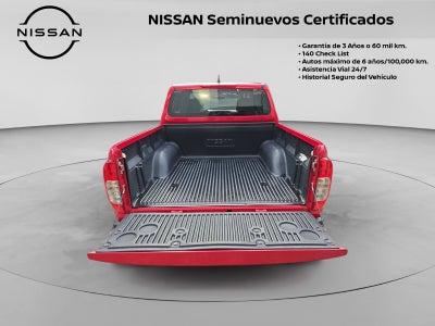 2019 Nissan PICKUP DOBLE CABINA SE TM AC PAQ SEG 6VEL