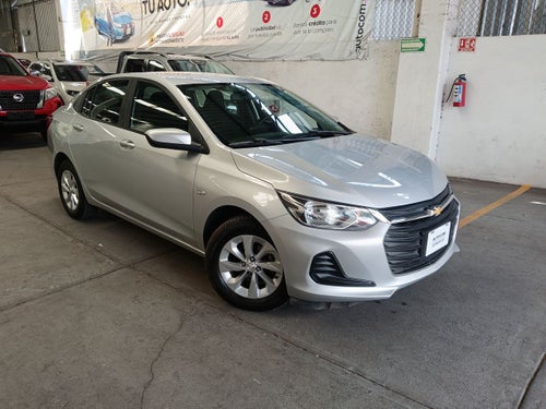 2022 Chevrolet ONIX LT D