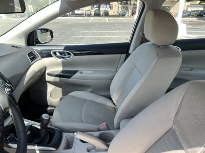 2017 Nissan SENTRA ADVANCE MT