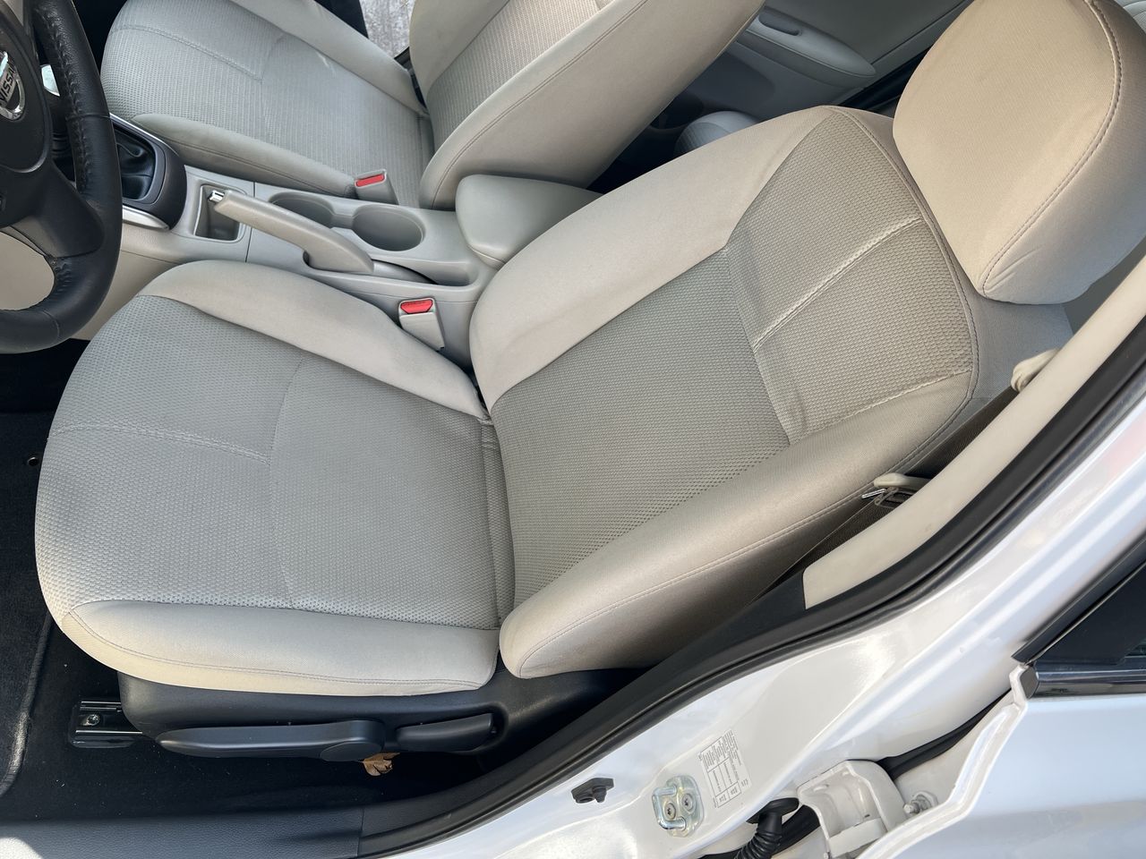 2017 Nissan SENTRA ADVANCE MT