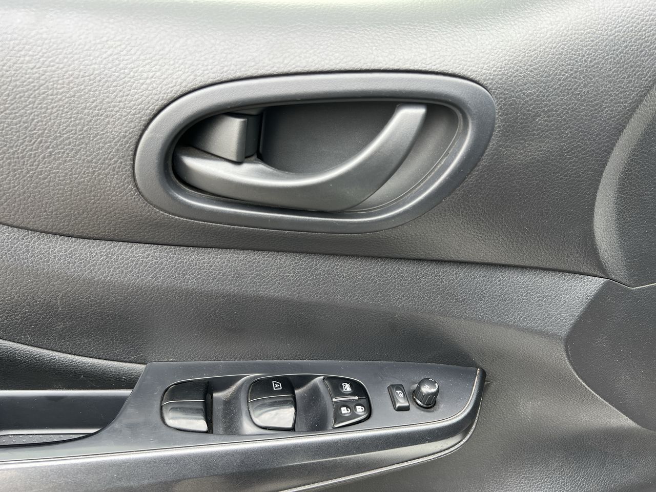 2021 Nissan FRONTIER PRO-4X 4X4 TA 21