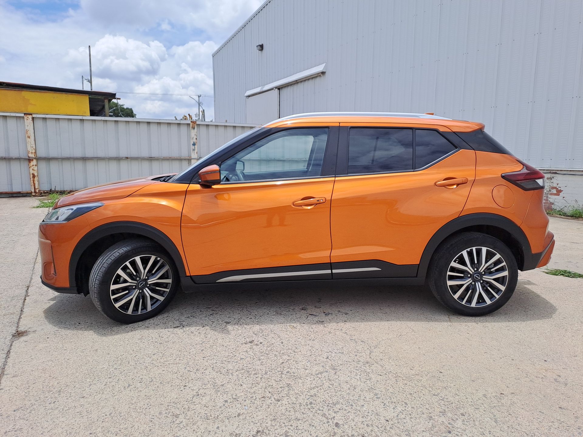 2023 Nissan KICKS EXCLUSIVE 1.6 LTS CVT 23