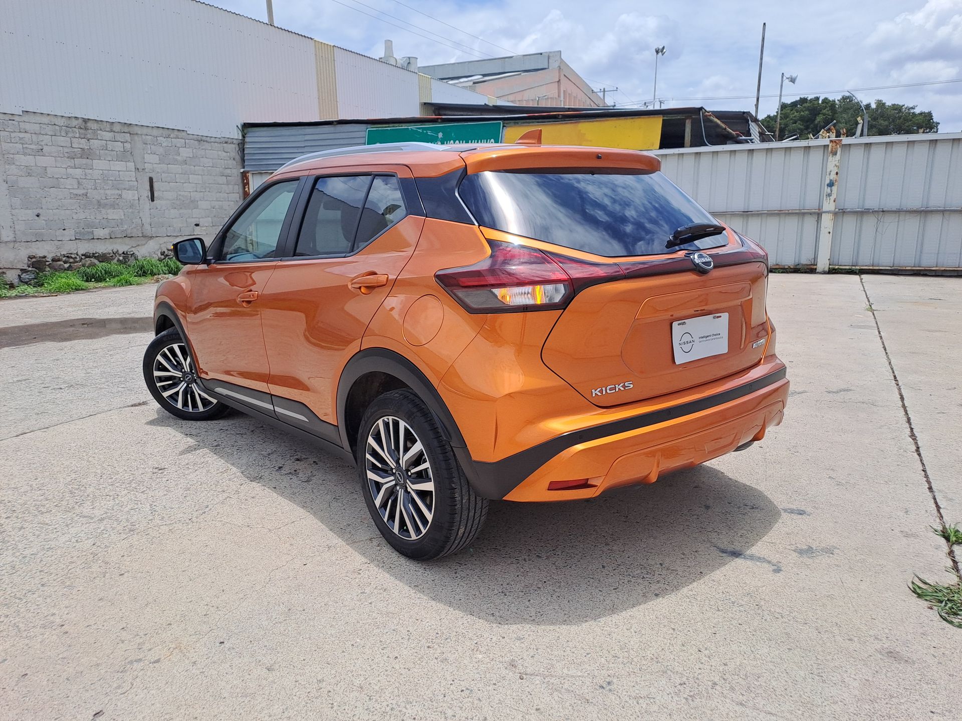 2023 Nissan KICKS EXCLUSIVE 1.6 LTS CVT 23