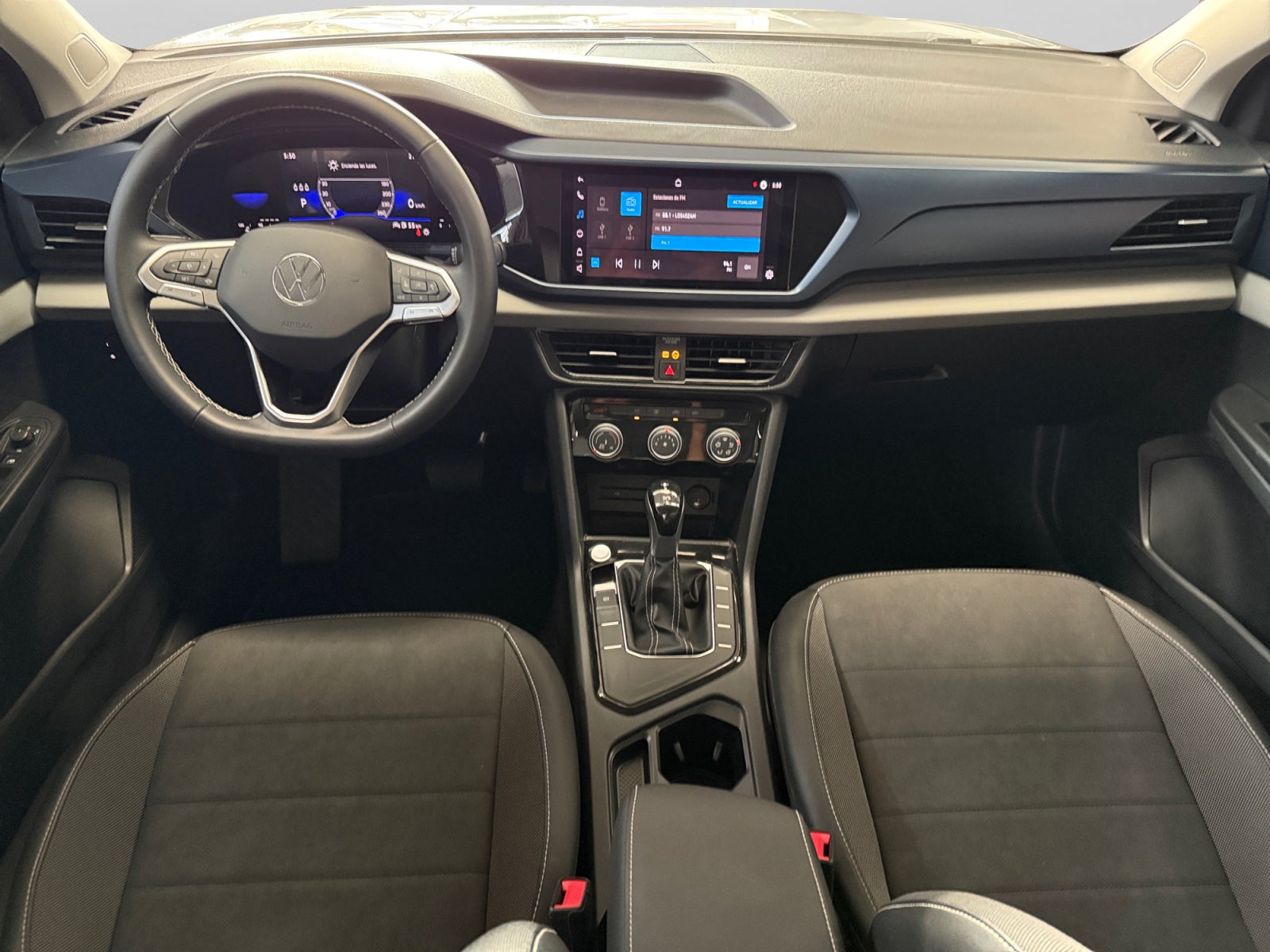 2023 Volkswagen TAOS COMFORTLINE