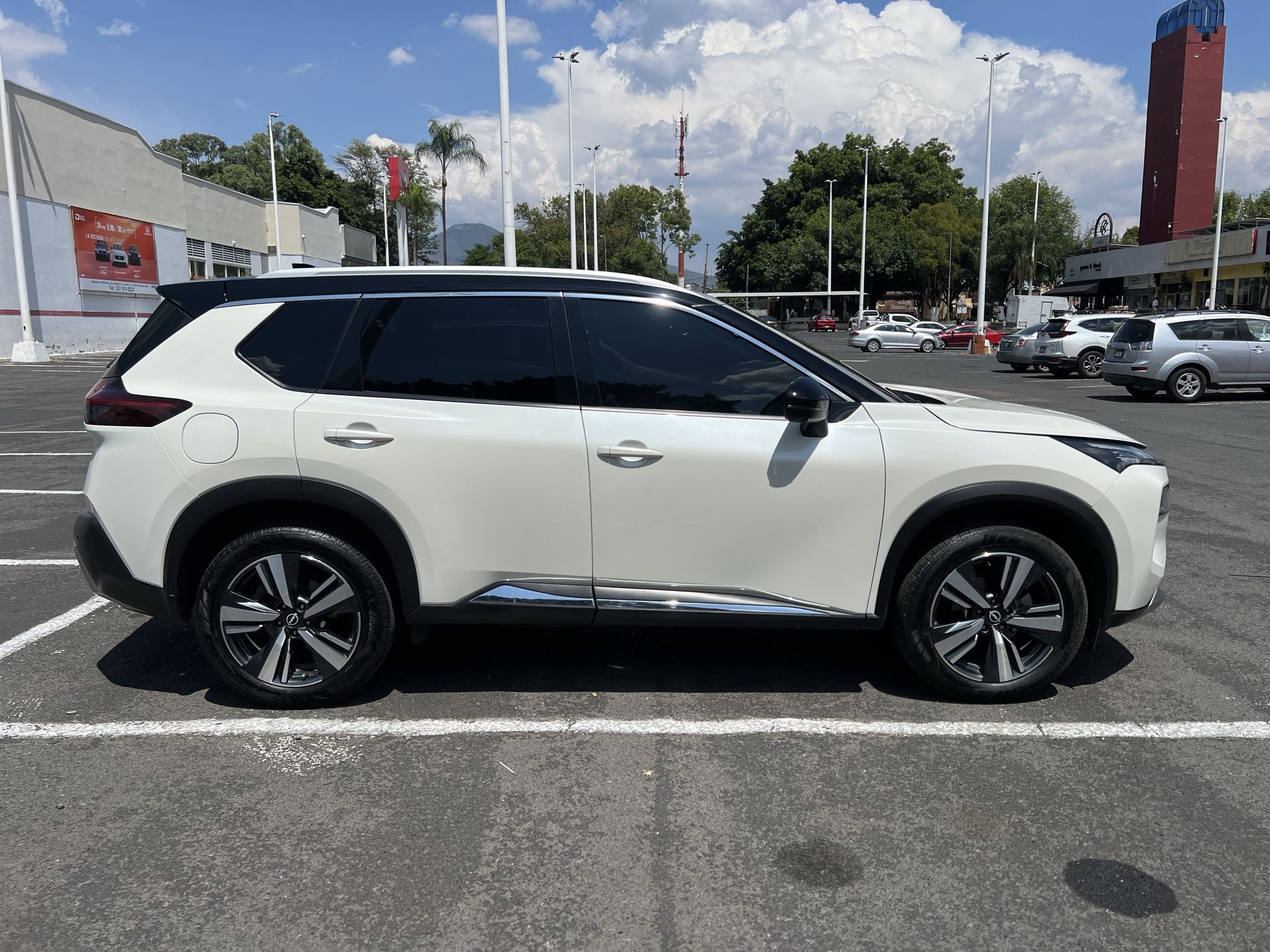 2024 Nissan X-TRAIL PLATINUM PLUS 2 ROW 24