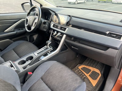 2024 Mitsubishi XPANDER CROSS