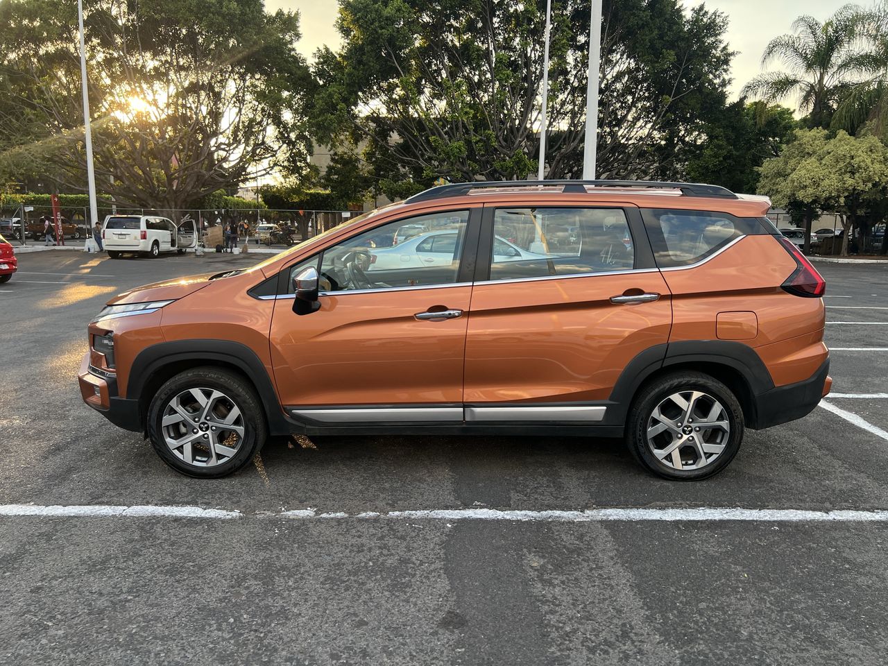 2024 Mitsubishi XPANDER CROSS