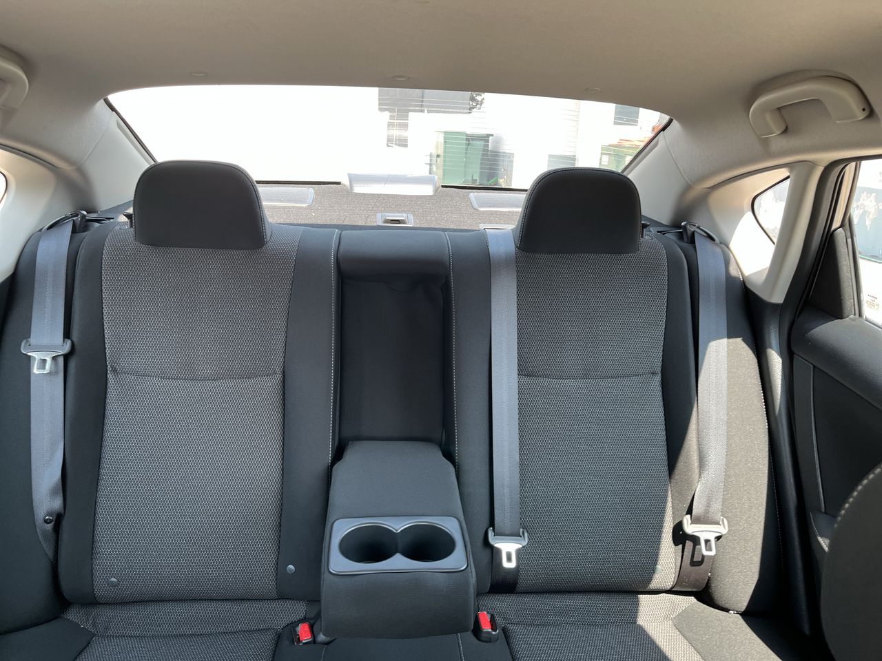 2019 Nissan SENTRA ADVANCE MT