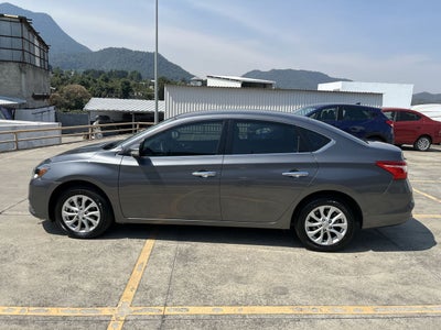 2019 Nissan SENTRA ADVANCE MT