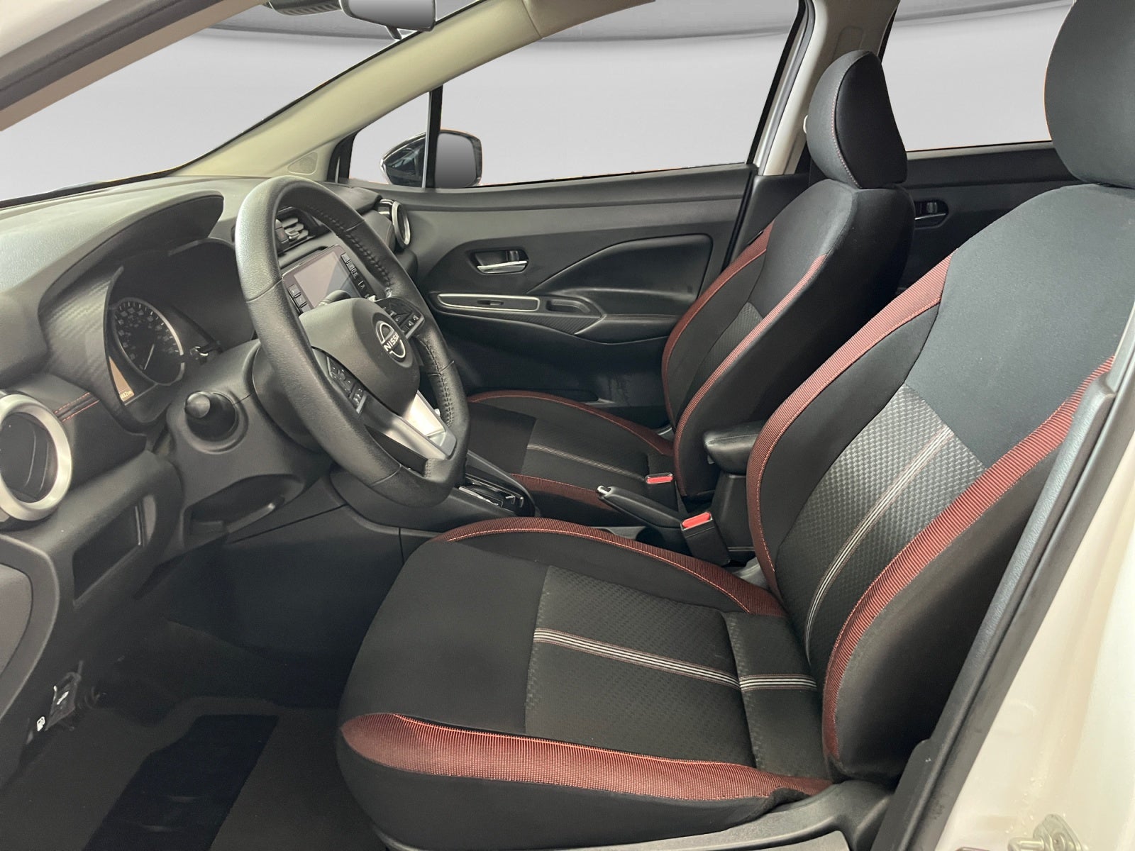 2024 Nissan VERSA SR CVT 24