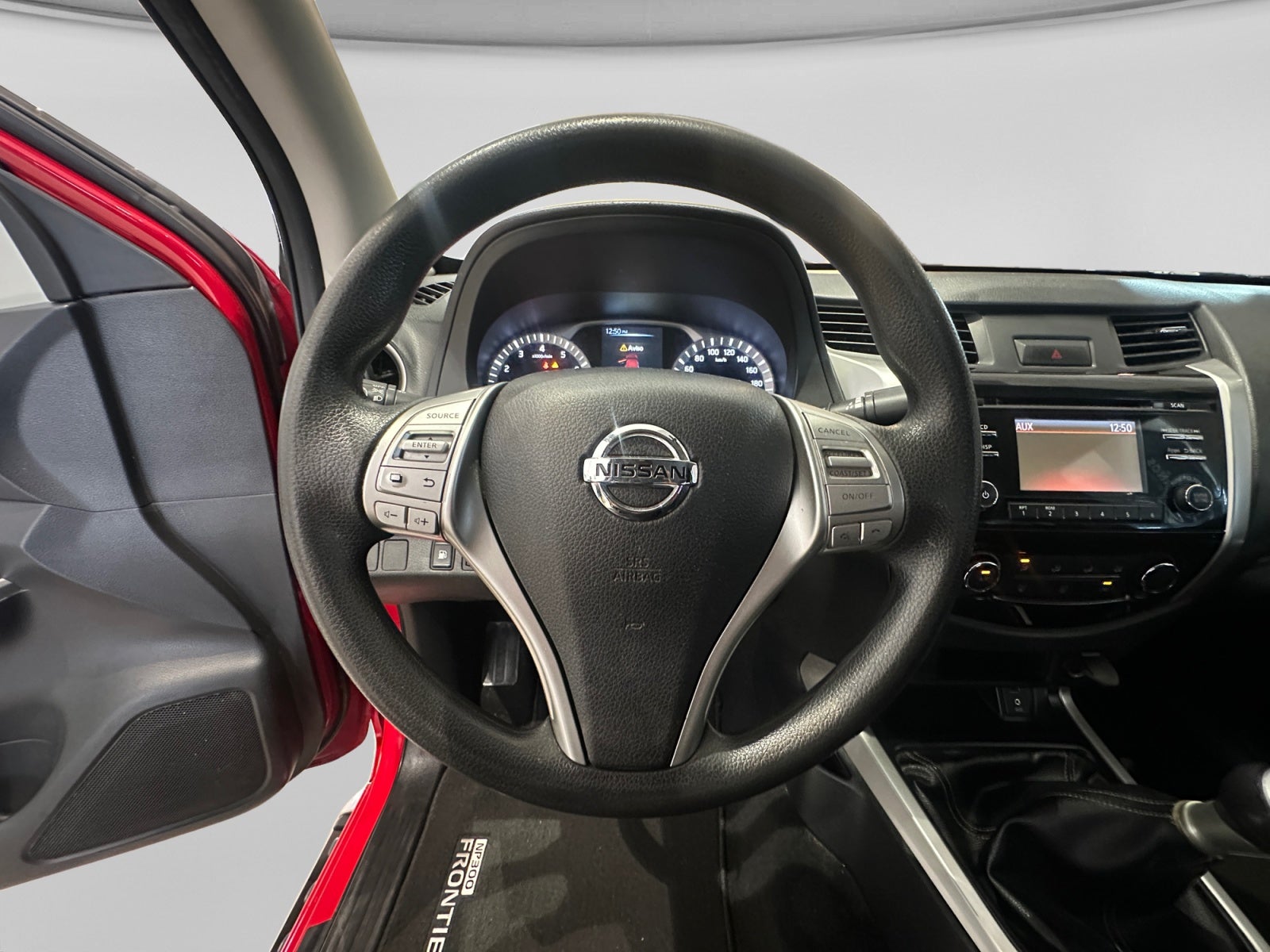2018 Nissan FRONTIER LE TM AC
