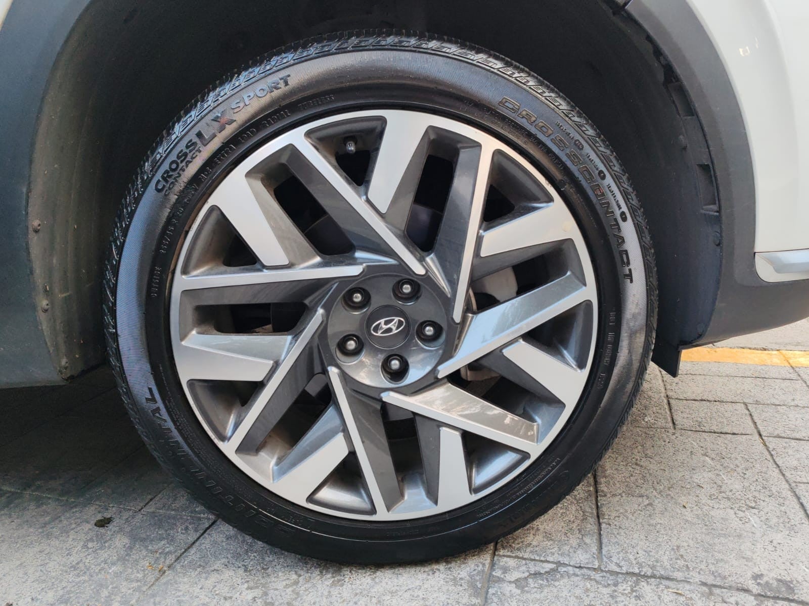 2024 Hyundai SANTAFE LIMITED TECH