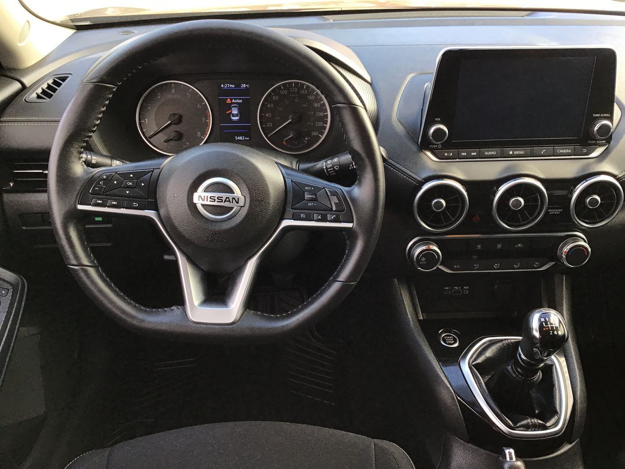 2020 Nissan SENTRA ADVANCE MT