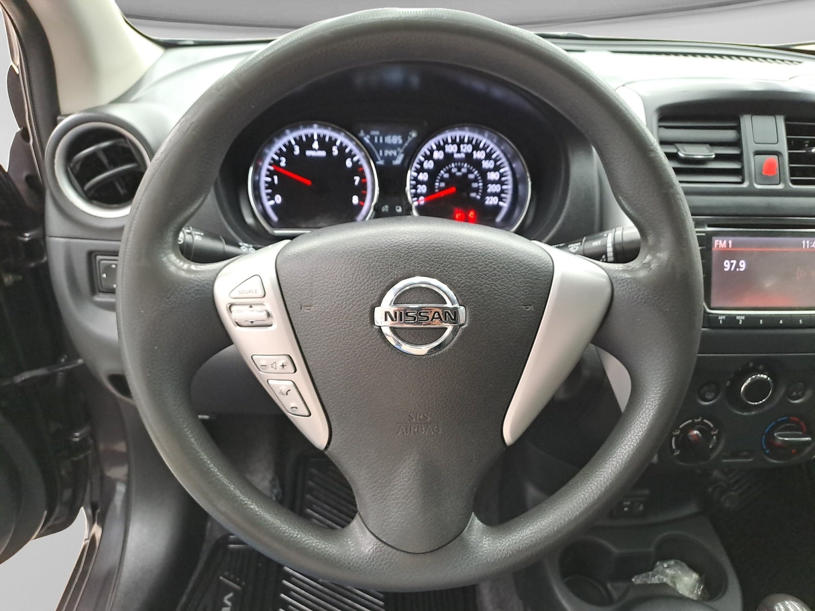2019 Nissan VERSA ADVANCE MT AC