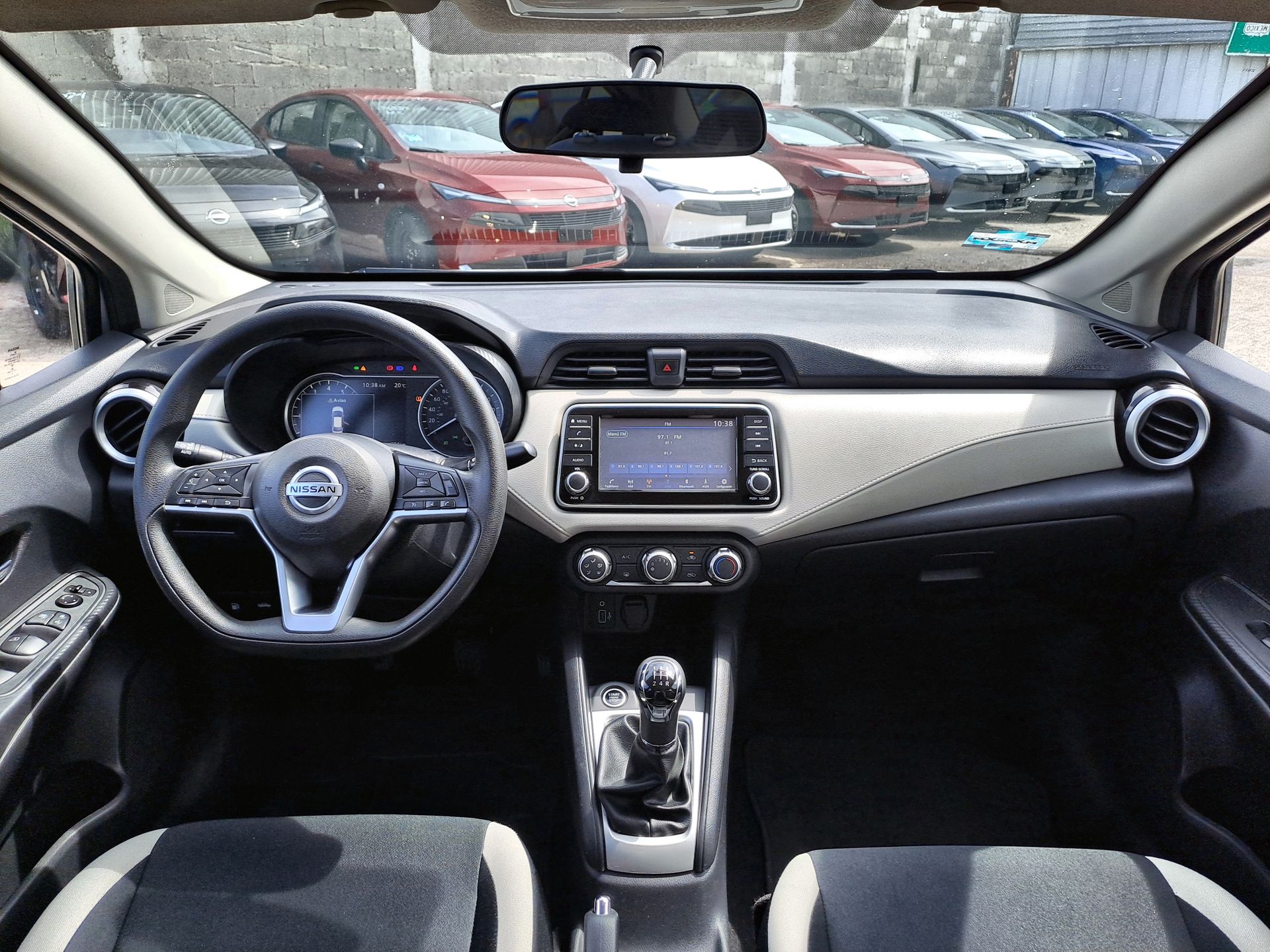 2022 Nissan VERSA ADVANCE MT 22