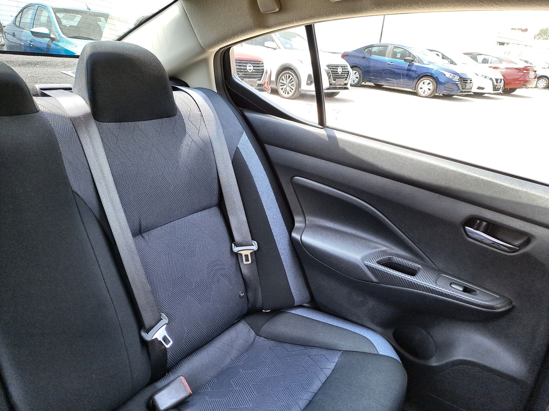 2024 Nissan VERSA ADVANCE MT 24