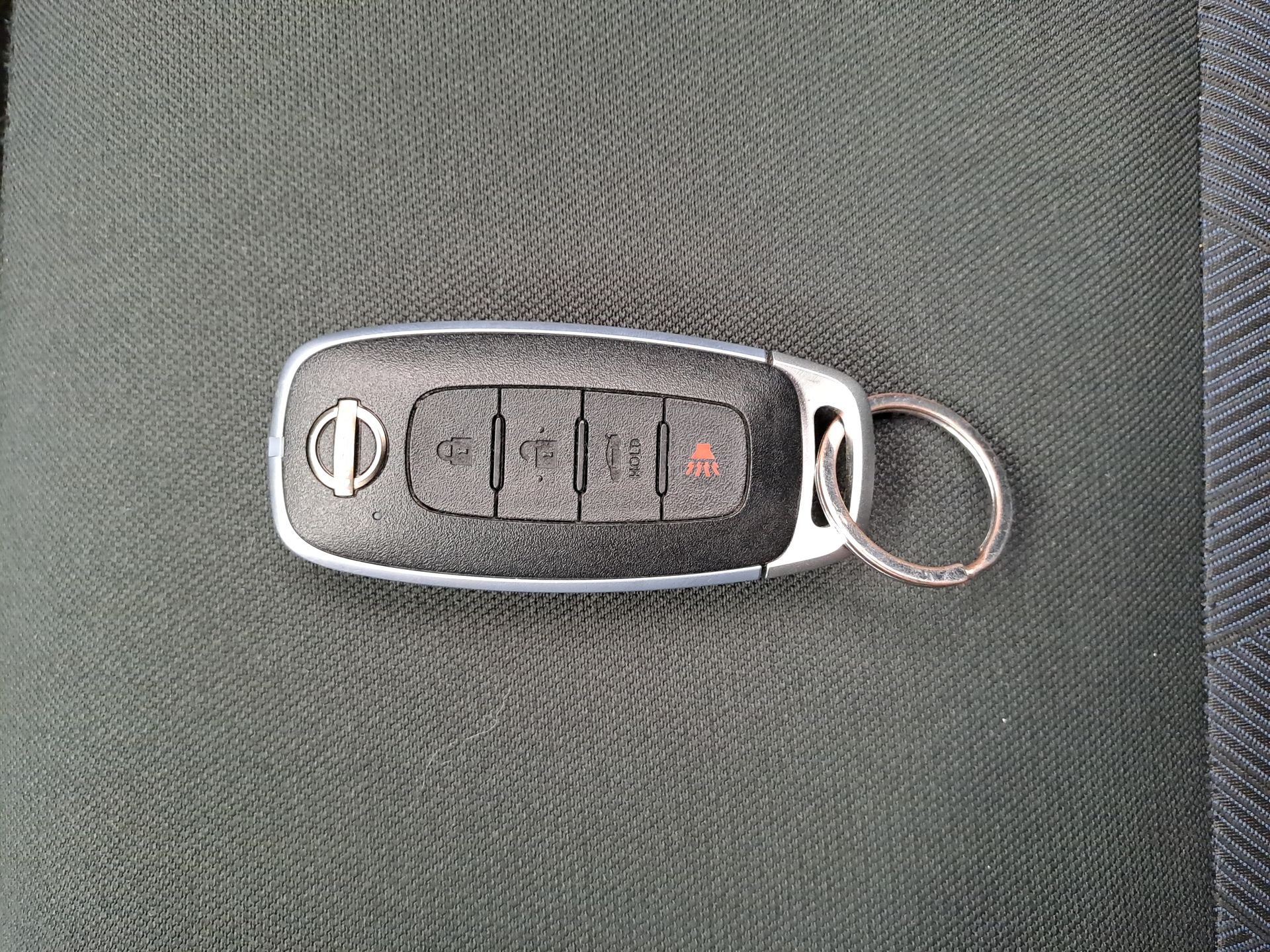 2024 Nissan VERSA ADVANCE MT 24