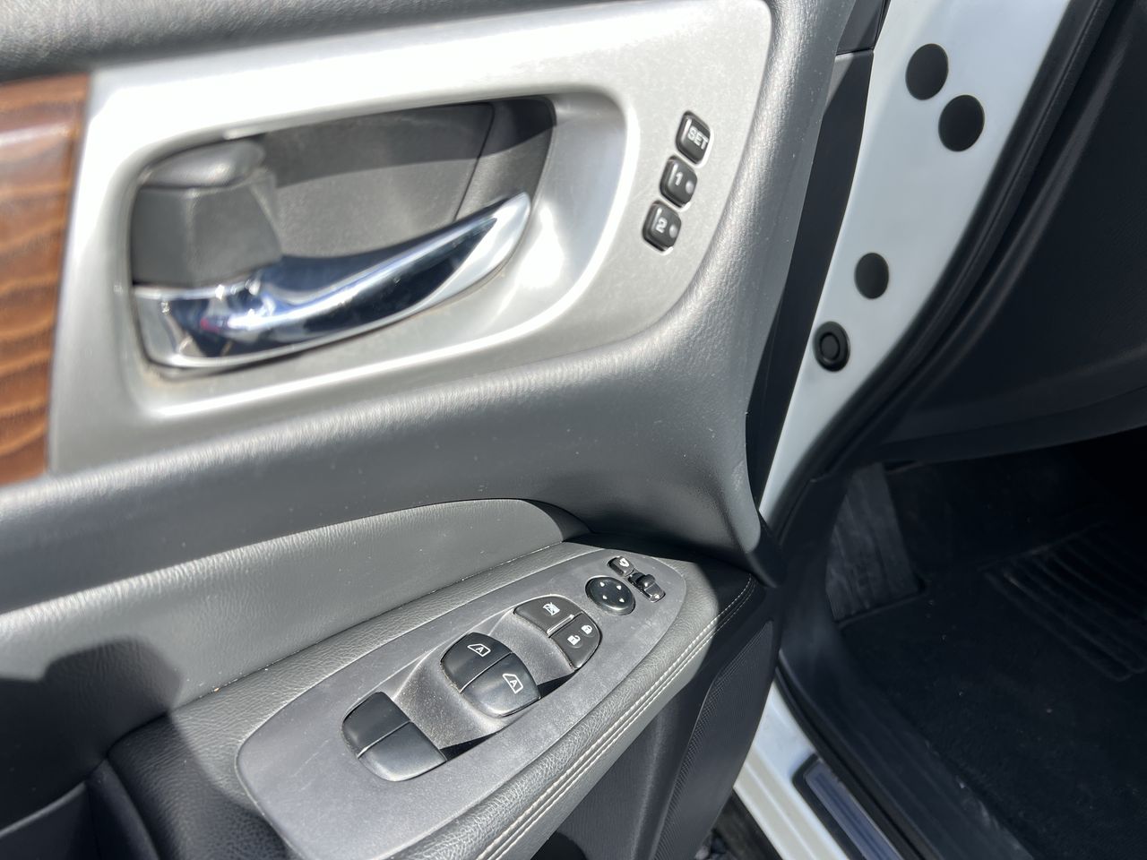 2018 Nissan PATHFINDER EXCLUSIVE